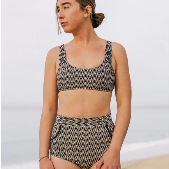 Seea Aries Georgia Bikini Set And Rashguard Sz M - Picture 4 of 5